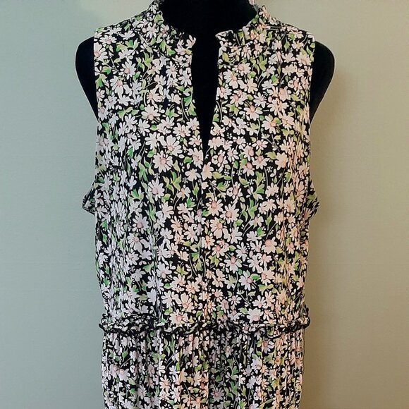 Tommy Hilfiger Dresses & Skirts - Tommy Hilfiger Tiered Ruffled Floral Dress